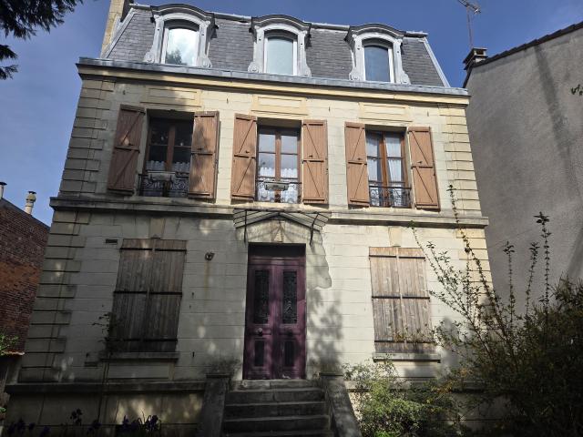 Appartement de 4 pièces avec Terrasse Secteur Gare RER D