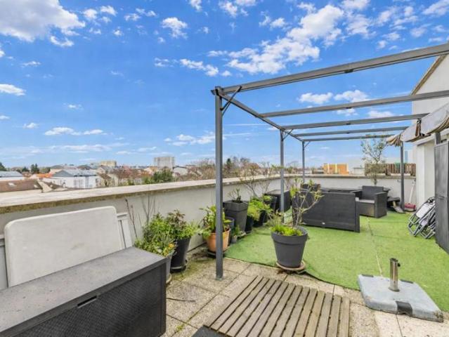 Appartement lumineux 4P avec terrasse sans vis à vis