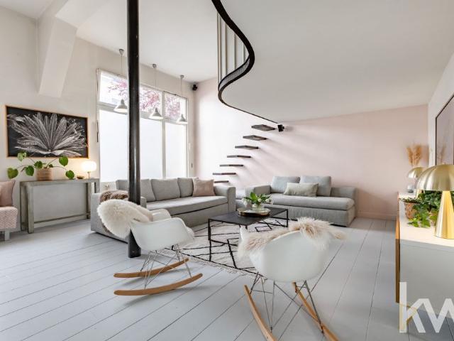 Appartement de 4 pièces de luxe à Canal Saint Martin, Château d’Eau, Porte Saint Denis, Paris, Île de France