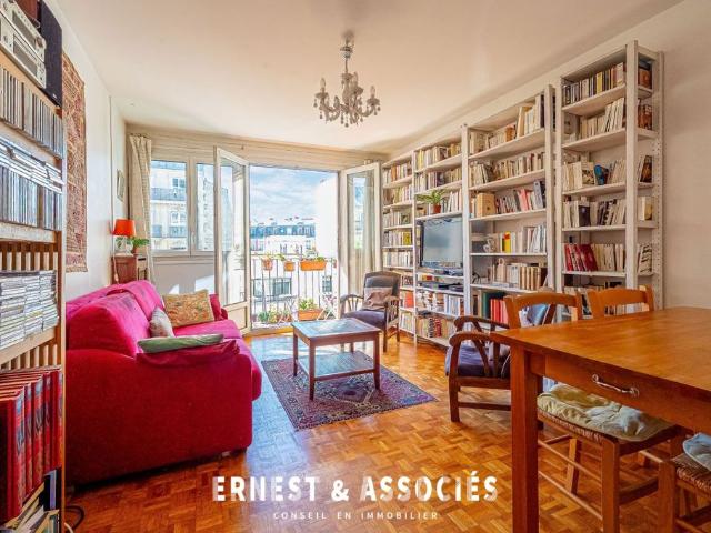 Appartement de 4 pièces de luxe à Canal Saint Martin, Château d’Eau, Porte Saint Denis, Paris, Île de France