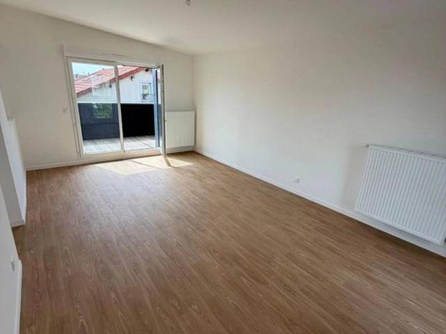 Appartement de 4 pièces de luxe en location à Montreuil, Île de France