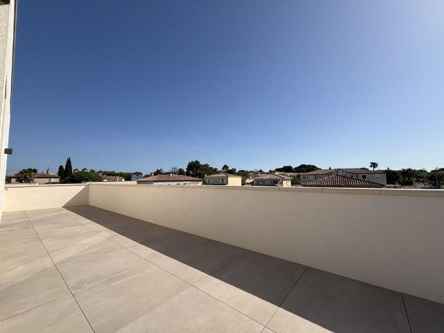 Appartement de 4 pièces de luxe en vente à Castries, France