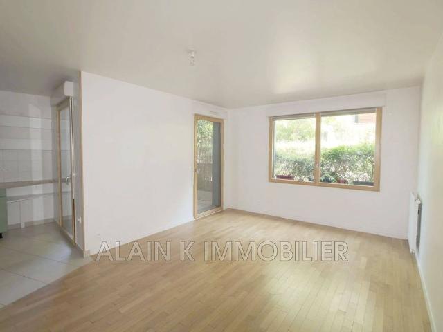 Appartement de 4 pièces de luxe en vente à Chaville, Île de France