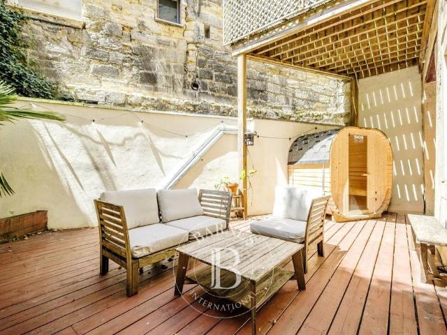 Appartement de 4 pièces de luxe en vente à Bordeaux, Nouvelle Aquitaine