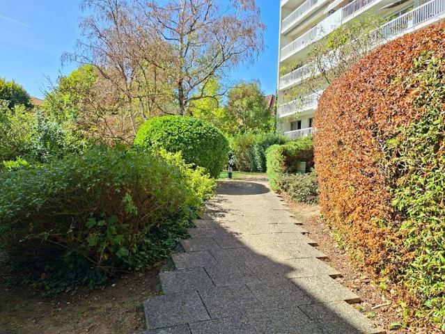 Appartement de 4 pièces de luxe en vente à Garches, France