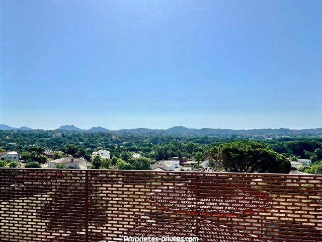 Appartement de 4 pièces de luxe en vente à Fréjus, France