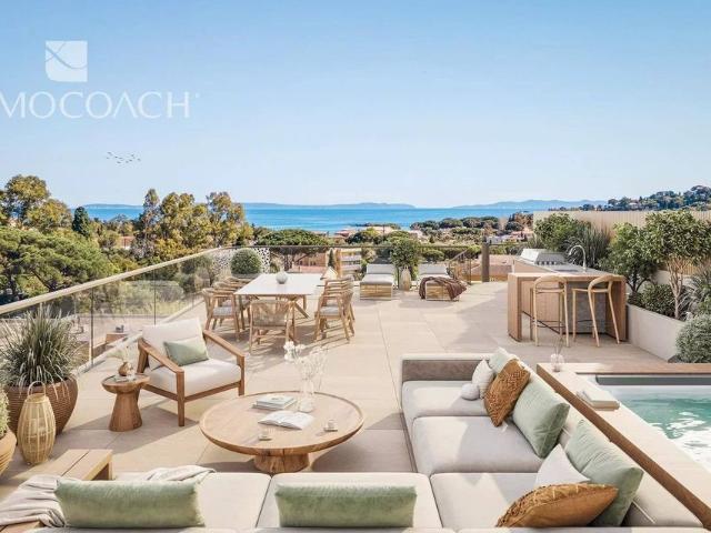 Appartement de 4 pièces de luxe en vente à Le Lavandou, France