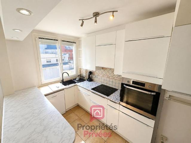 Appartement de 4 pièces de luxe en vente à Motte Picquet, Commerce, Necker, Paris, Île de France