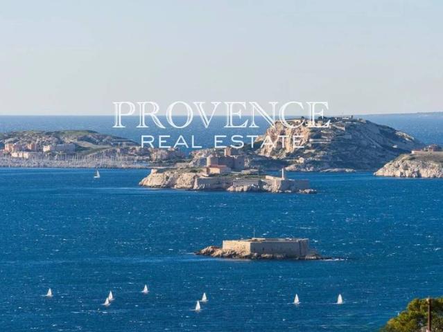 Appartement de 4 pièces de luxe en vente à Marseille, Provence Alpes Côte d'Azur