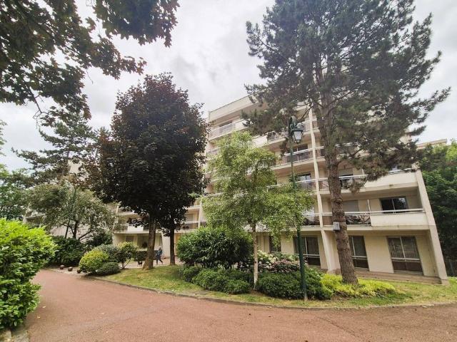 Appartement de 4 pièces de luxe en vente à Nogent sur Marne, France