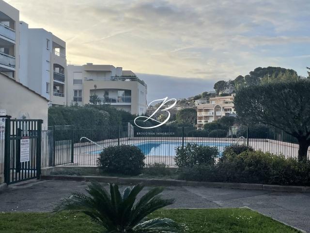 Appartement de 4 pièces de luxe en vente à Saint Laurent du Var, France