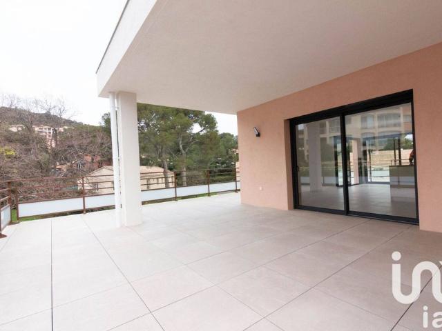 Appartement de luxe de 3 chambres en vente à Saint Raphaël, Provence Alpes Côte d'Azur