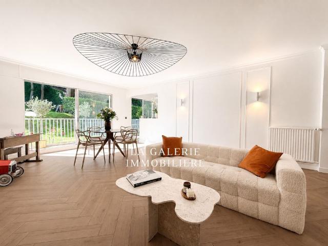 Appartement de 4 pièces de luxe en vente à Puteaux, Île de France