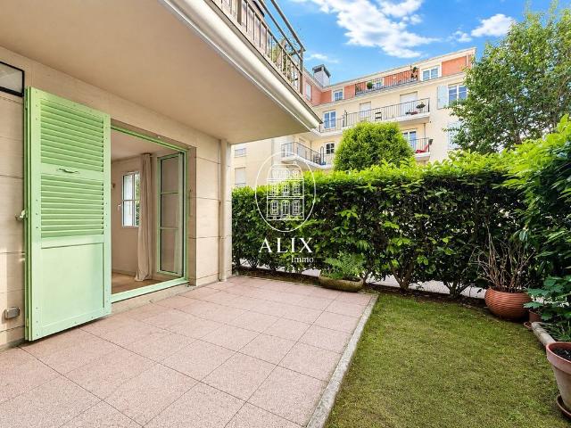 Appartement de 4 pièces de luxe en vente à Rueil Malmaison, France
