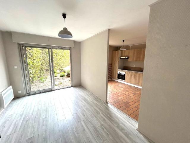 Appartement de 50m2 environ, centre ville en rez de chaussée !