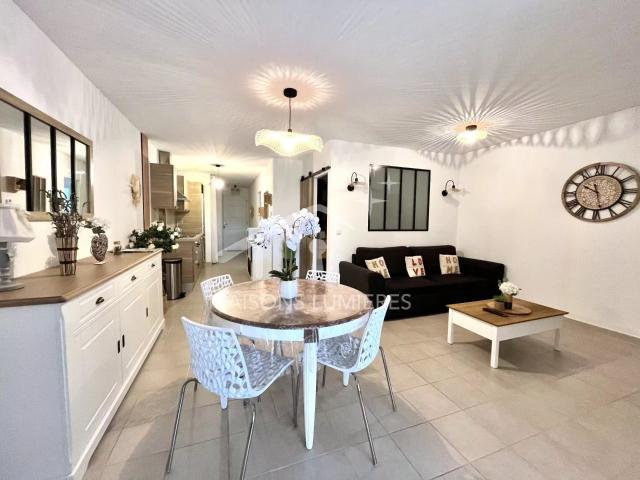 Appartement de 57m² plain pied 1 chambre Roussillon. 56m² Roussillon
