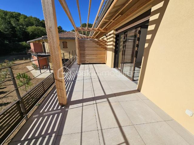 APPARTEMENT DE 56 M2 À VENDRE DRAGUIGNAN