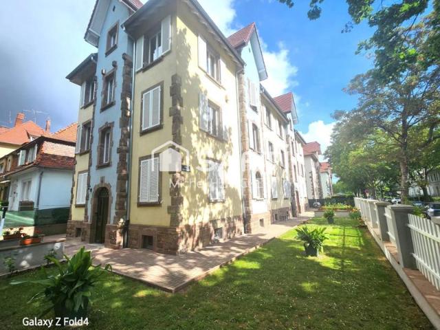 Appartement de 56 m², comprenant des combles et une cave