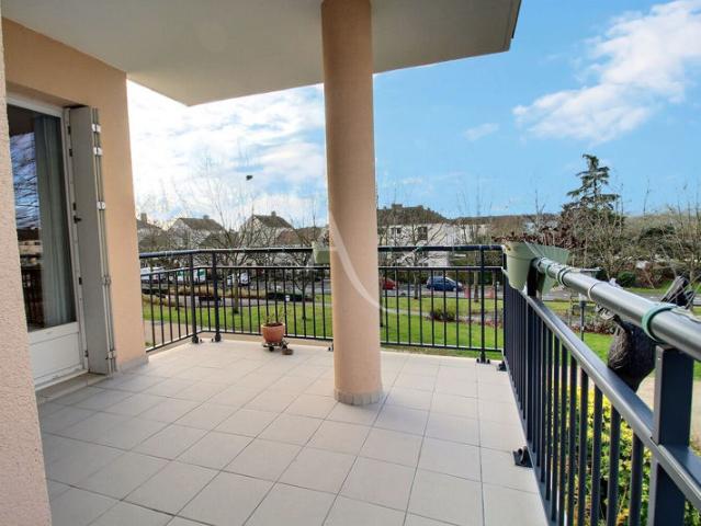 Appartement de 5 pièces 104m2 avec terrasse sur le mail