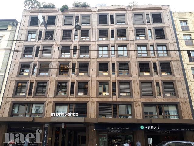 Appartement de 5 pièces au 6ème étage à Plainpalais.