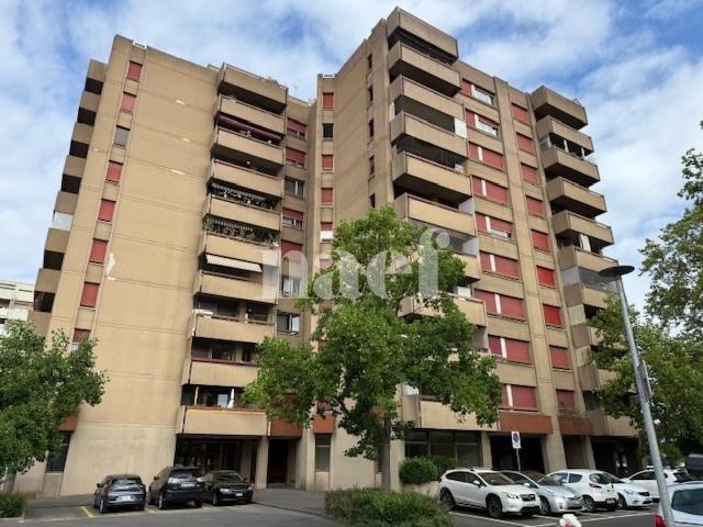 Appartement de 5 pièces au 9? étage – Mon Idée 53.