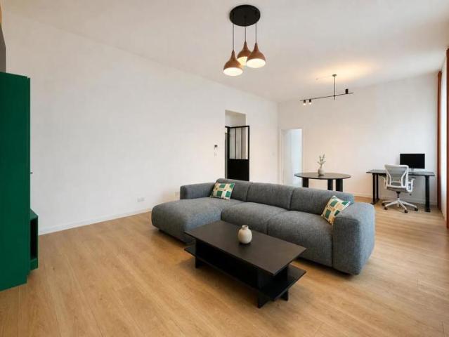 Appartement de 5 pièces de 145 m² à Saint Étienne