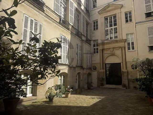 Appartement de 5 pièces de luxe en vente à Chatelet les Halles, Louvre Tuileries, Palais Royal, France