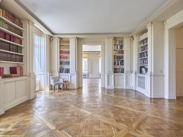 Appartement de 5 pièces de luxe en vente à Chatelet les Halles, Louvre Tuileries, Palais Royal, France