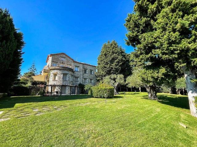 Appartement de 5 pièces de luxe en vente à Avenue des Mimosas, Roquebrune Cap Martin, Alpes Maritimes, Provence Alpes Côte d'Azur