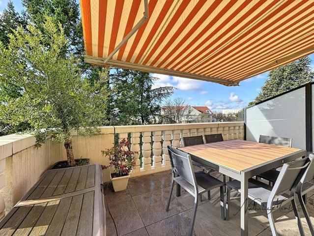 Appartement de 5 pièces de luxe en vente à Lyon, France