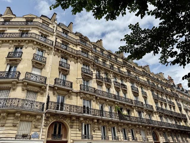 Appartement de 5 pièces de luxe en vente à Monceau, Courcelles, Ternes, France