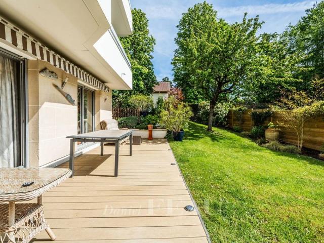 Appartement de luxe de 3 chambres en vente à Saint Germain en Laye, France