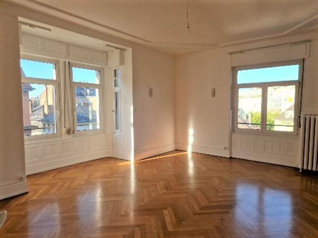 Appartement de 5 pièces de luxe en vente à Strasbourg, France