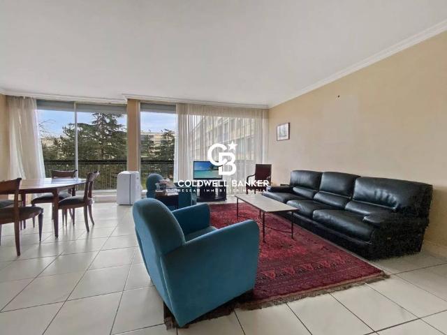 Appartement de luxe 3 chambres en vente à Puteaux, Île de France
