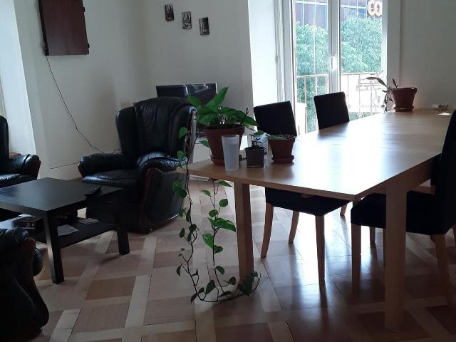Appartement de 5.5 pièces au 2ème étage avec.