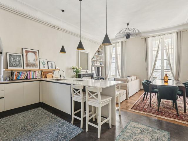 Appartement de 60 m2 entièrement rénové dans le centre historiq