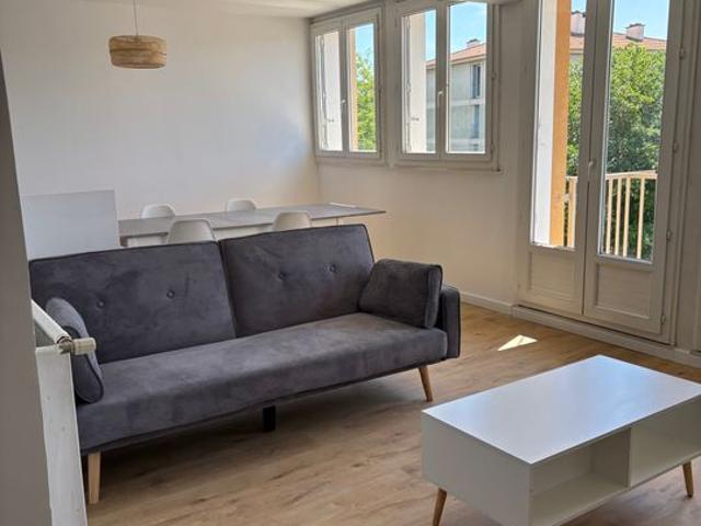 Appartement de 60m2 à louer sur Orange