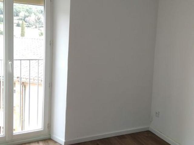 Appartement de 60m2 à louer sur Sablet