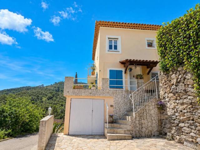 Appartement de 6 pièces de 129,91 m² à Aspremont