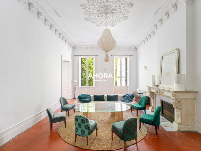 Appartement de 6 pièces de luxe en location à Marseille, France