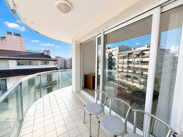 Appartement de 70 m2 avec balcon Centre ville d’Annemasse