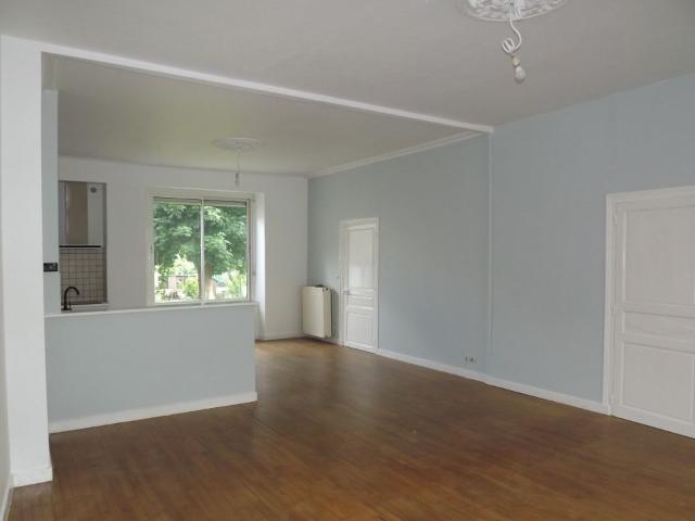Appartement de 78m2 à louer sur Saint Jean d'Angély