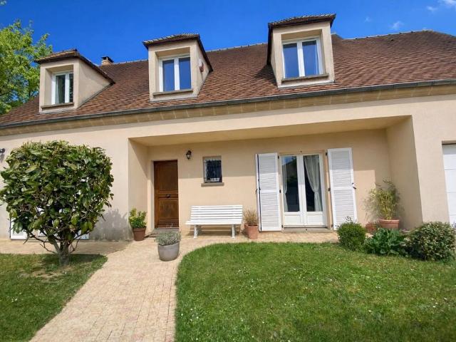 Maison de prestige de 158 m2 en vente Le Plessis Trévise, France