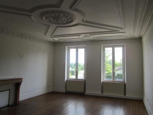 Appartement de 80m2 à louer sur Courcelles Chaussy