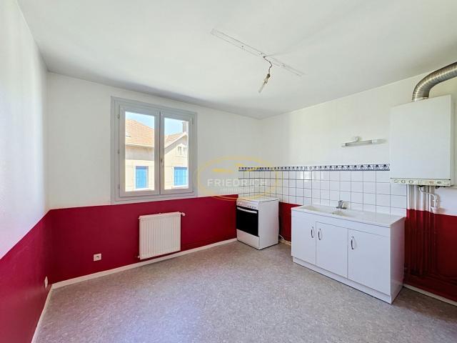 Appartement de 81 m2 avec balcon et garage À deux pas du