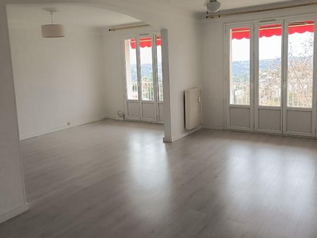 Appartement de 81m2 à louer sur Grasse