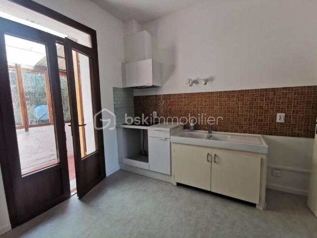 Appartement de 86 m² à Thoard