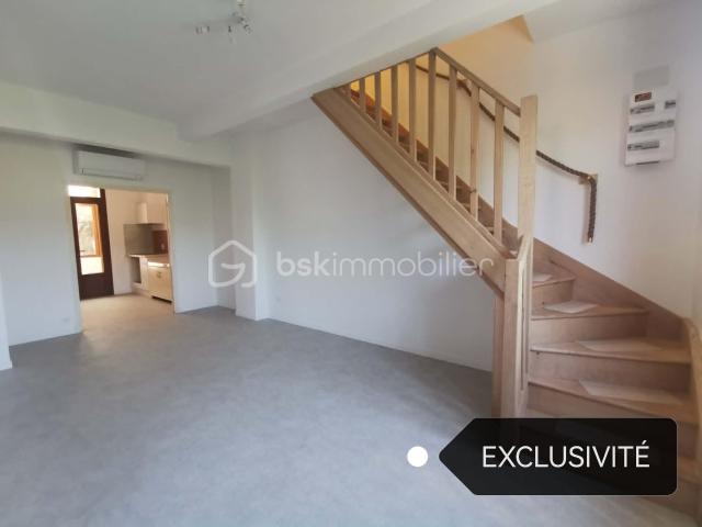 Appartement de 86 m² à Thoard
