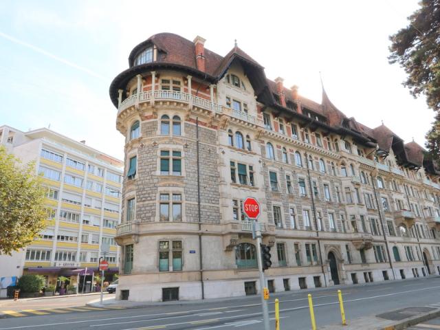 Appartement de 8 pièces dans le quartier des Tranchées Régie du Centre