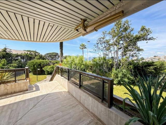 Appartement de 8 pièces de luxe en vente à Cannes, Provence Alpes Côte d'Azur